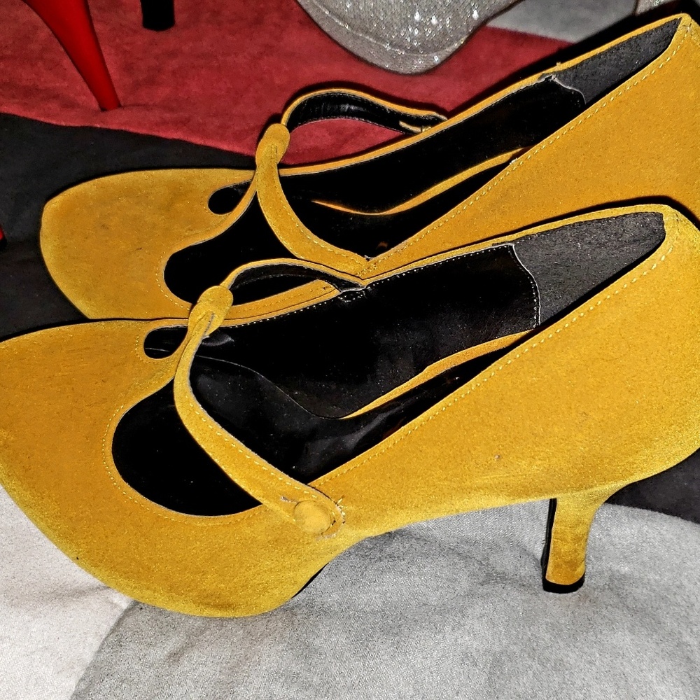 Yellow velor heels